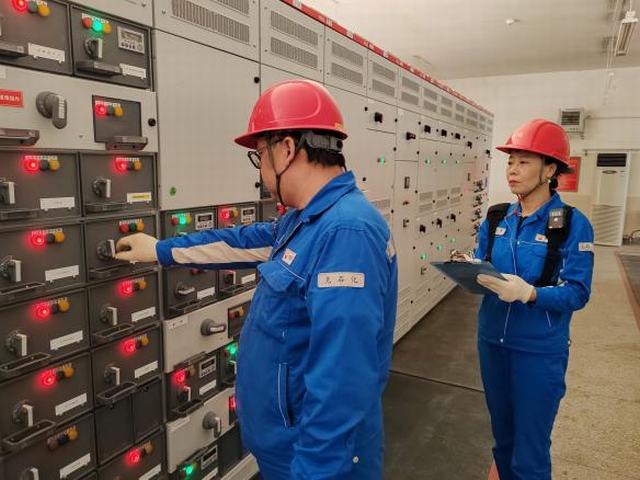 1734333936897366.jpg 电气停电操作全程记录.jpg