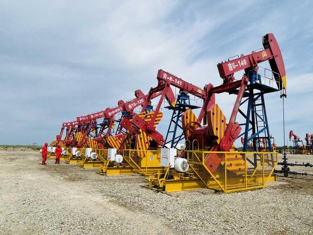 1769396356856679.jpg 吉林油田_爱奇艺.jpg