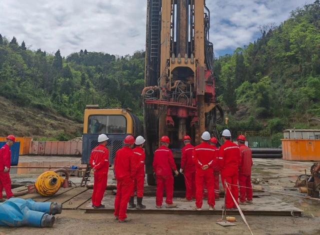 浙江油田工程机气体反循环工艺试验圆满成功.jpg